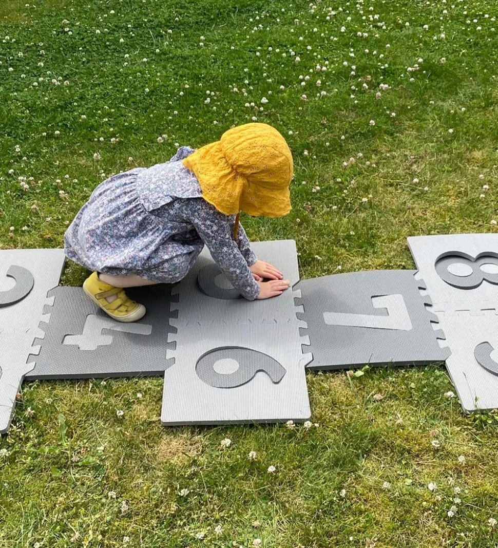 BabyDan Hinkeskumgulv - Jump & Play - Assorteret - Grå