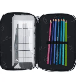 Beckmann Penalhus m. Indhold - Magic League - Sort