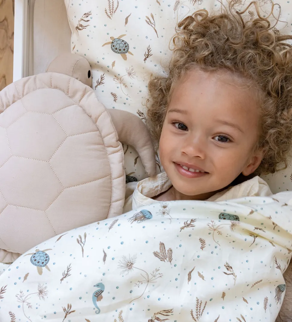 Cam Cam Pude - Havskildpadde - 44x33 cm Latte