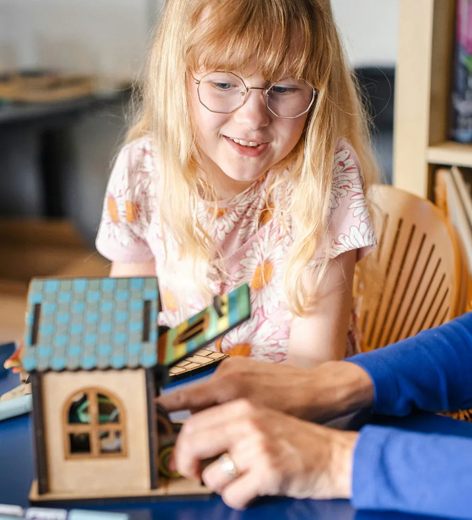 Crateit Kreasæt - Crateit Town - Træ - Crossroad Cottage - 11 De