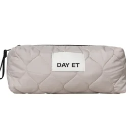 DAY ET Penalhus - Gweneth RE-Q Dash Drawing - Chateau Gray