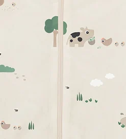 Done by Deer Sovepose - 70 cm - Tiny Farm - Sand