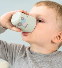 Done by Deer Spisesæt m. Sugekop - 4 Dele - Tiny Farm Grøn