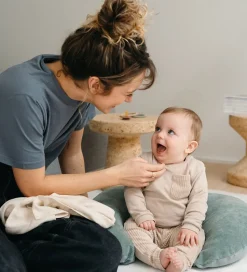 Doomoo Amningspude - 150 cm - Manchester Khaki