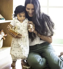 Ergobaby Sovepose - On The Move - Medium - Mid-weight - Får