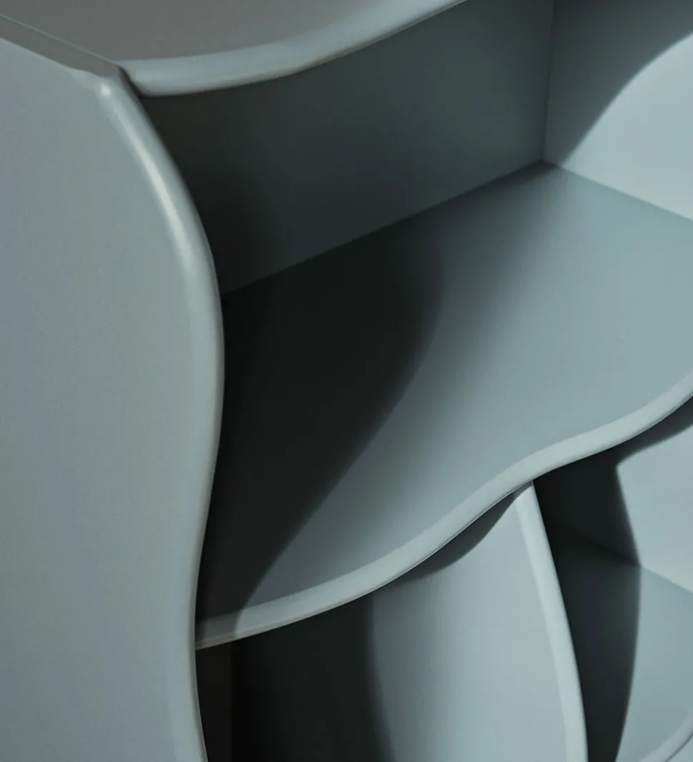 Ferm Living Bogreol - Slope - 66x36x95 cm - Storm