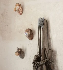 ferm Living Knage - Håndskåret Træ - 9,5x9,5x5 cm - Løve