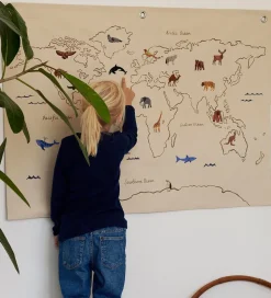 Ferm Living Vægophæng - The World Textile Map - Off White