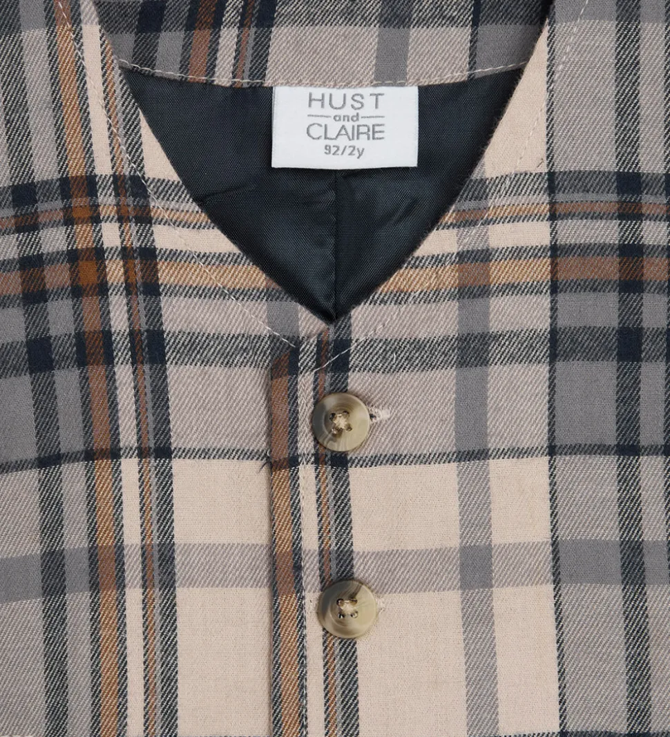 Hust and Claire Vest - Eich - Doeskin