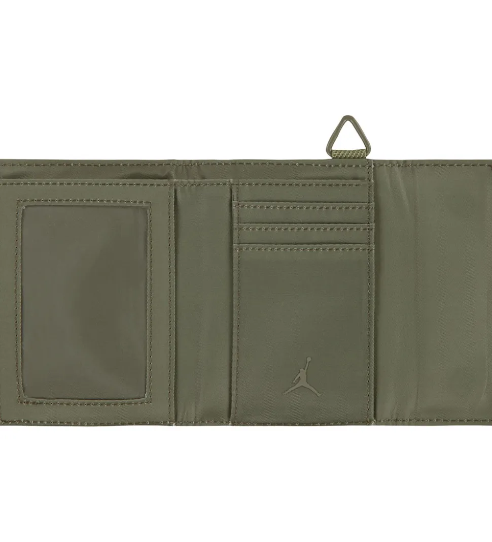 Jordan Pung - Trifold - Olive