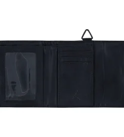 Jordan Pung - Trifold - Sort