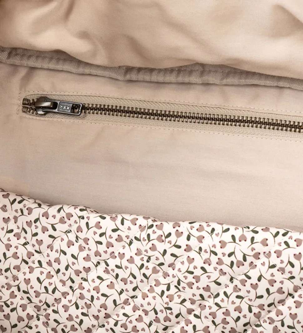 Konges Sløjd Pusletaske - All You Need - Milk Tank