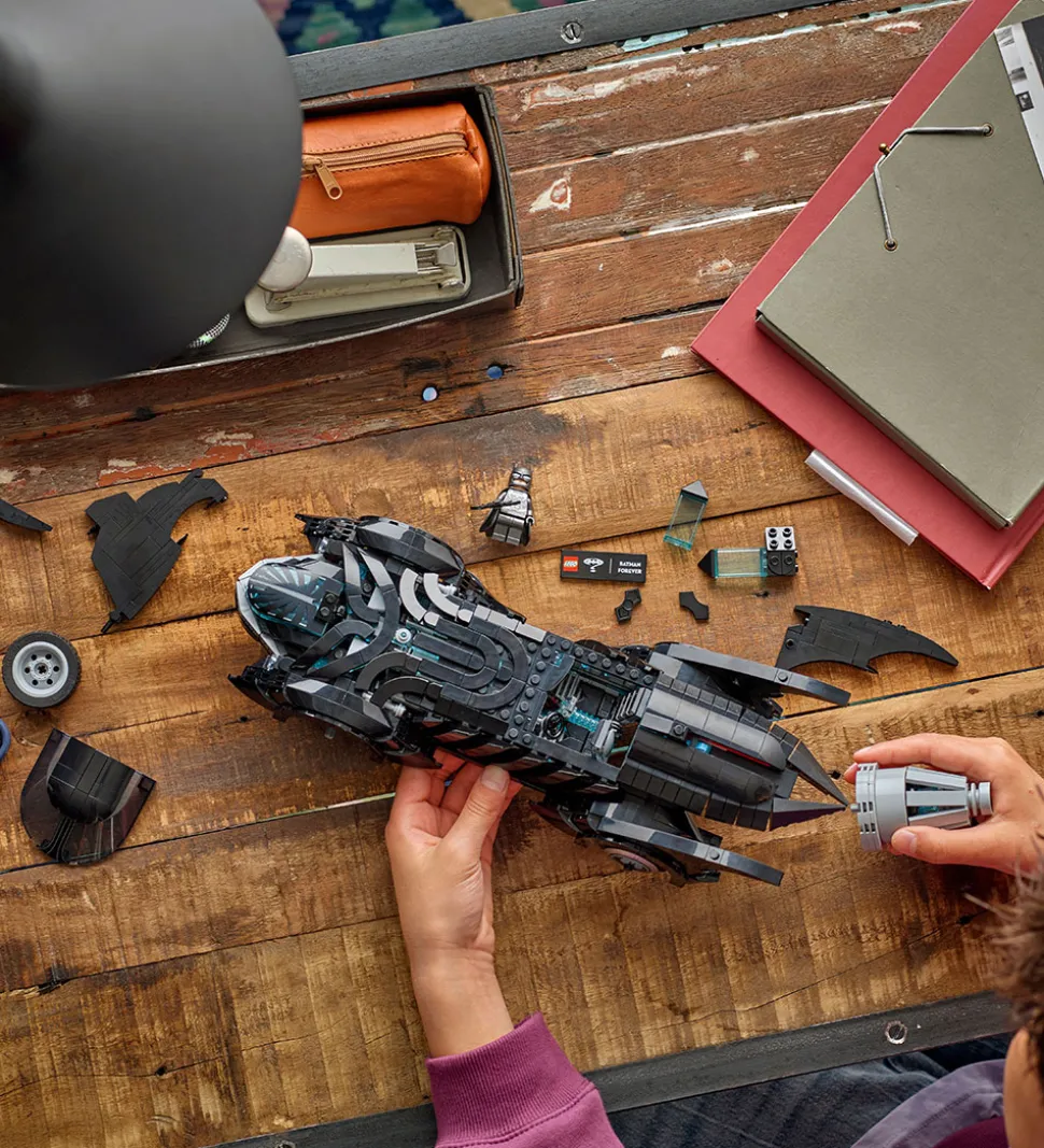 LEGO® Batman - Batman Forever-Batmobile 76304 - 909 Dele