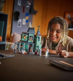 LEGO® Creator - Hjemsøgt Palæ 31167 - 3-i-1 - 736 Dele