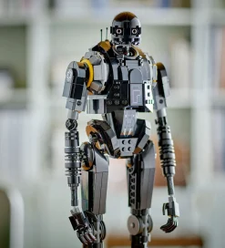 LEGO® Star Wars - Andor K-250 Sikkerhedsdroide 75434 - 845 Dele