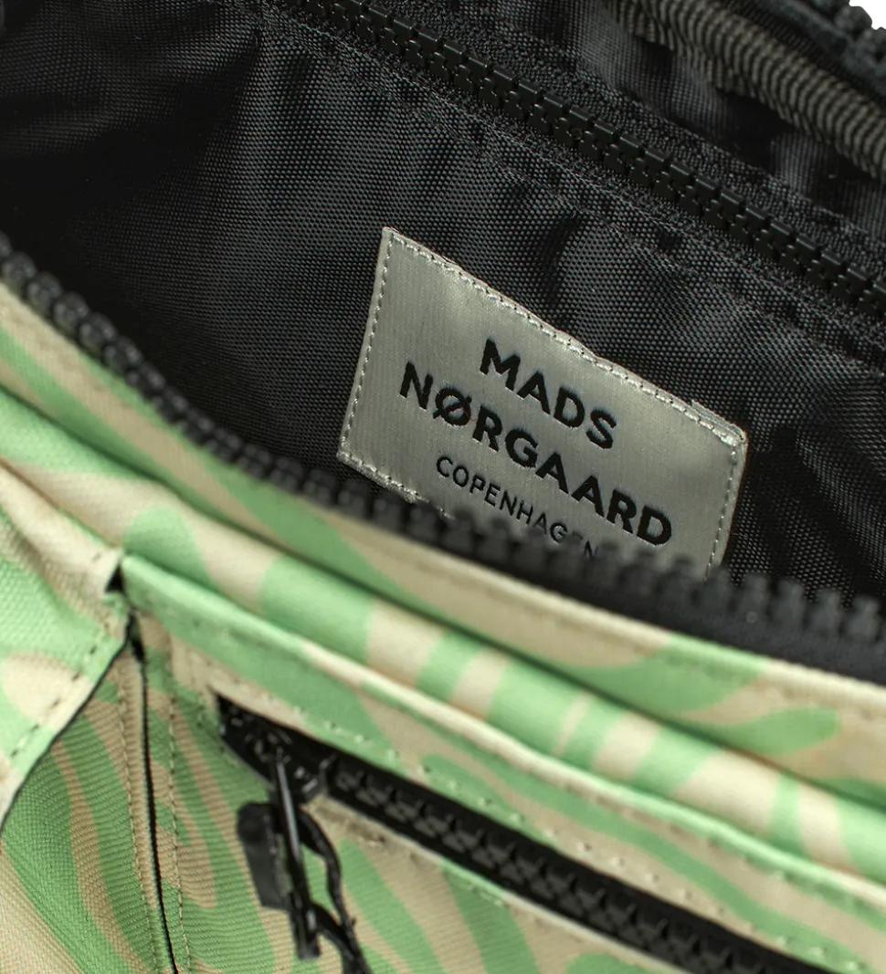 Mads Nørgaard Bæltetaske - Bel One Art Carni - Zebra AOP/Paradis