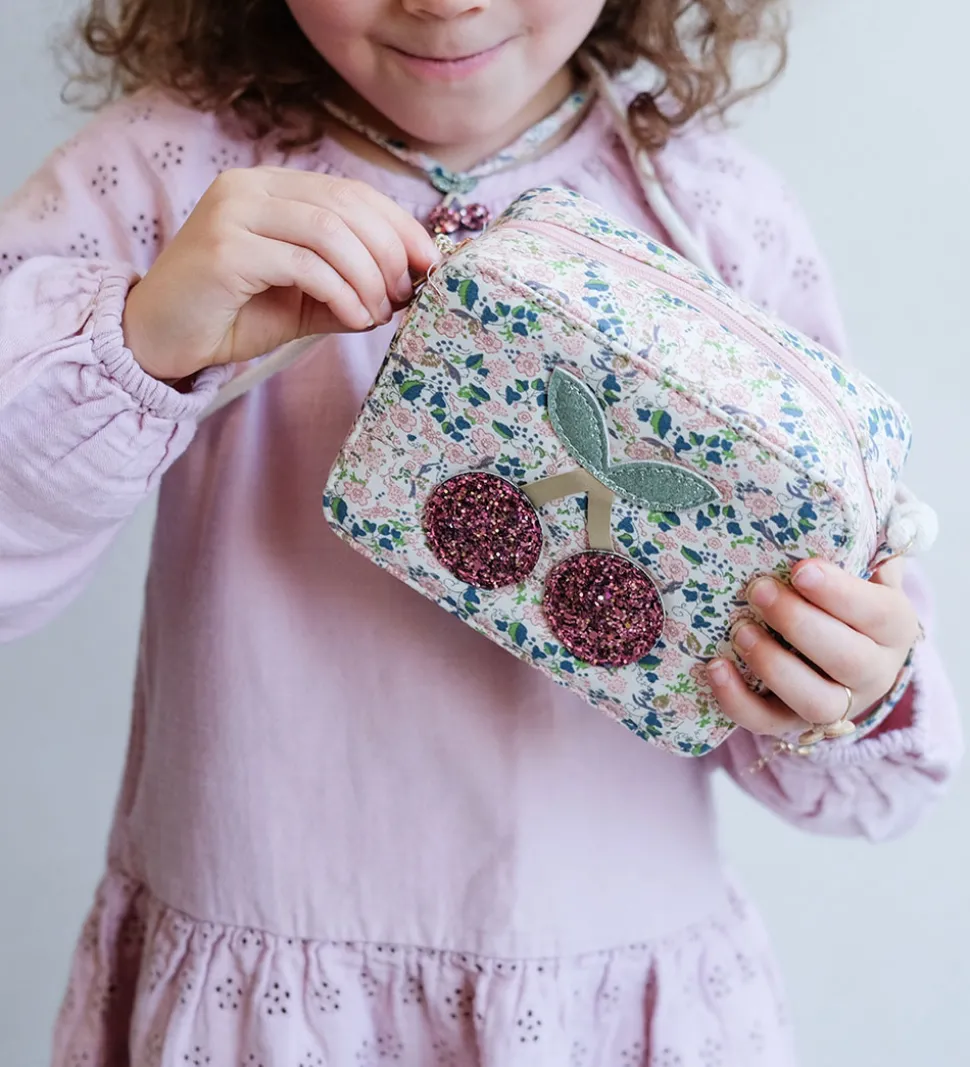 Mimi & Lula Skuldertaske - Floral Cherries Florence