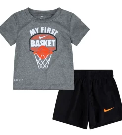 Nike Shortssæt - T-shirt/Shorts - My First Basket - Sort/Grå