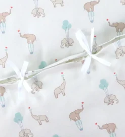 Nørgaard Madsens Sengetøj - Baby - Hvid m. Elefanter