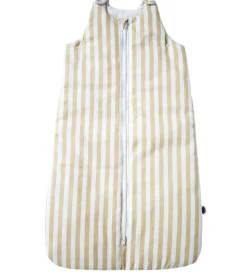 Pine Cone Sovepose - 0-6 mdr. - Mustard Stripe