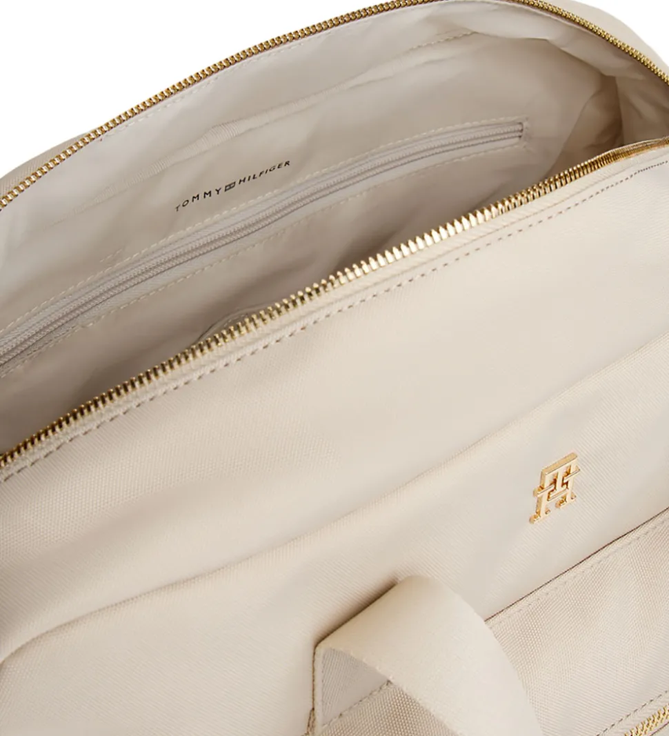 Tommy Hilfiger Pusletaske - Essential - 13 L - Gulf Sand/Beige